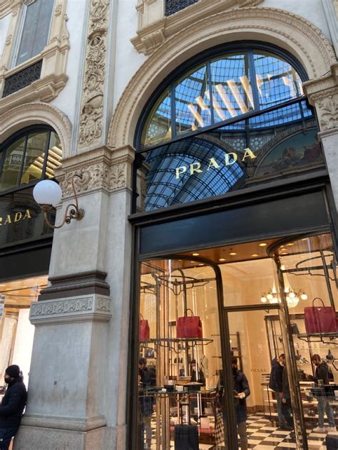 negozio vestiti prada|prada online shopping.